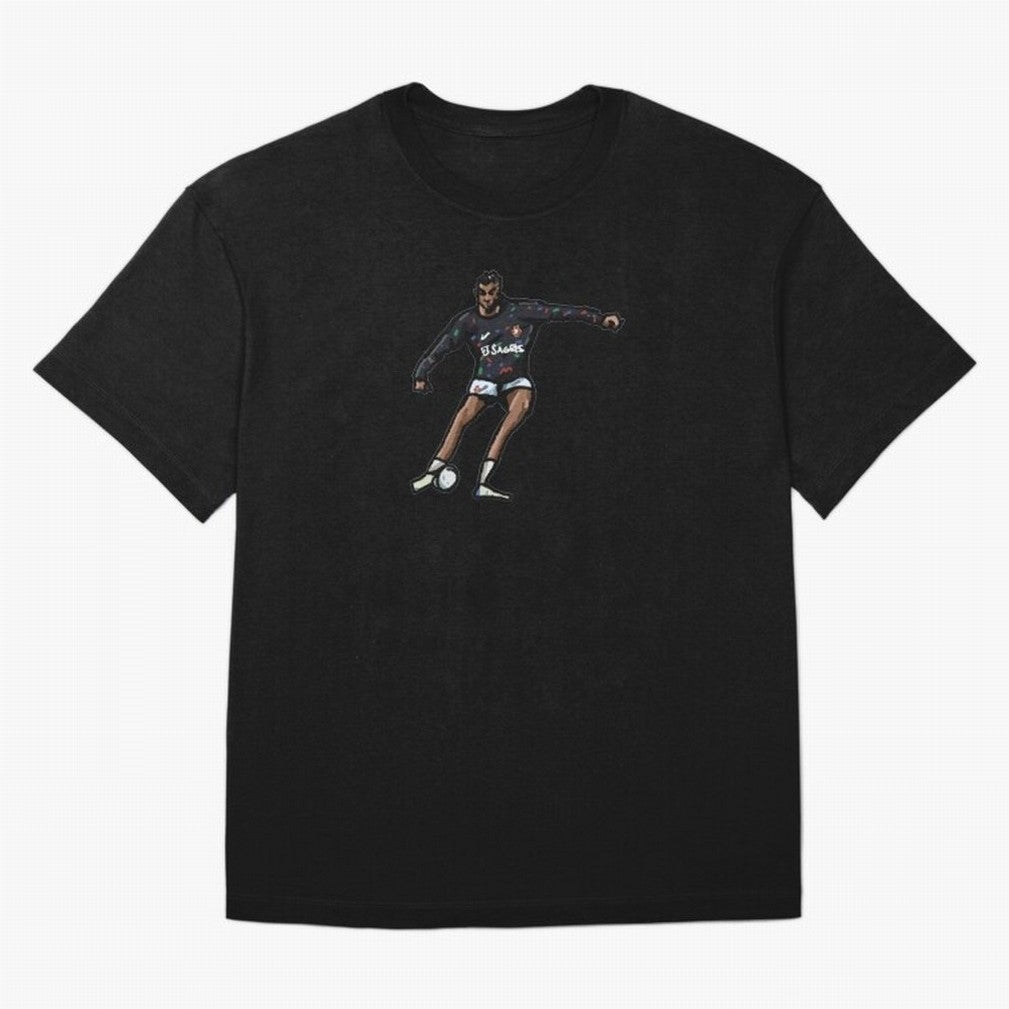 Ronaldo 900 goals design. Oversized T-Shirt Show Your Stadium Side during Match Day Hype around FIFA World Cup 2026, Messi, CR7 and Mbappe, England, France and Netherlands, Goal Celebration Energy, Supporter Heritage, Football Icons and Worldwide