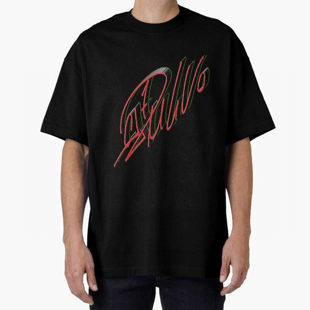 Shirt bearing the signature of Cristiano Ronaldo, Oversized T-Shirt Feel the Trophy Chase of FIFA World Cup 2026 for Fans of CR7 and Messi and England, France and Netherlands, Bringing Tournament Hype, Historic Matchups, Family Viewing Parties and
