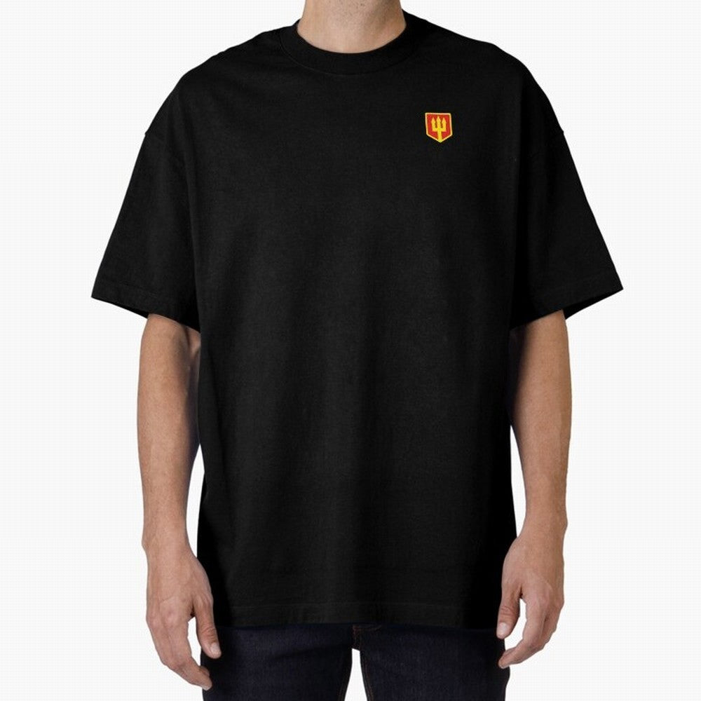 Manchester United Minimal Badge Oversized T-Shirt Make Your Look Match the FIFA World Cup 2026 USA Canada Mexico Journey through Cristiano Ronaldo, Haaland and CR7 Highlights, England and Germany Pride, Game Day Rituals, Football Legends, Country